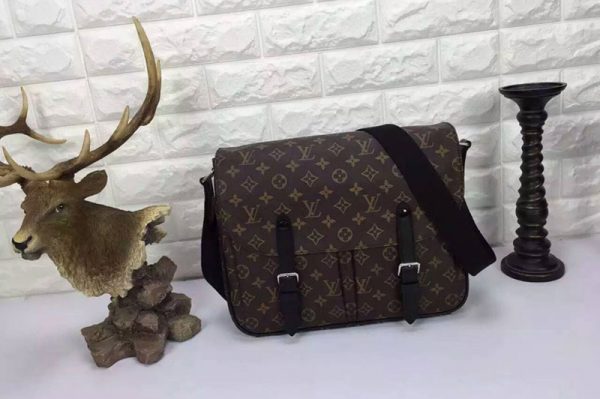 Replica Louis Vuitton M41643 Monogram Macassar Christopher Messenger Bags