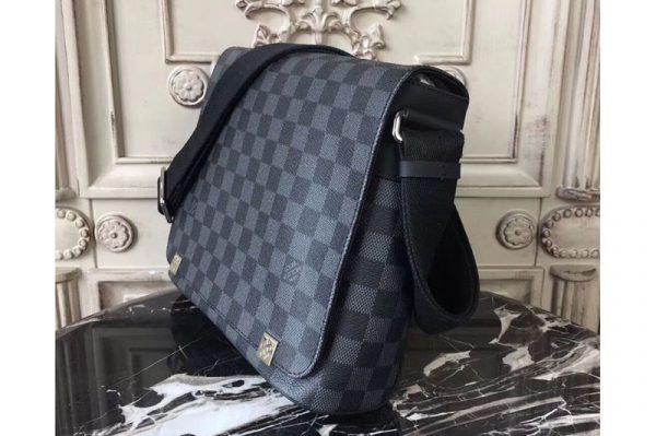 Replica Louis Vuitton N41028 District PM Damier Graphite Canvas Bags