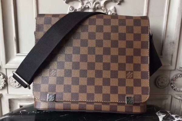 Replica Louis Vuitton N41031 District PM Damier Ebene Canvas Bags