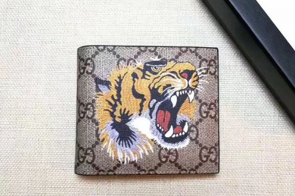 Replica Gucci 451268 Tiger print GG Supreme wallet