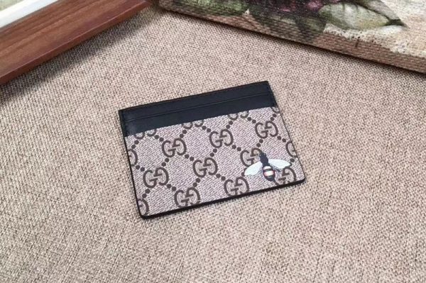 Replica Gucci 451277 Bee print GG Supreme card case