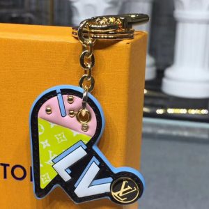 Replica Louis Vuitton M67291 LV Summer Feel Bag Charm and Key Holder