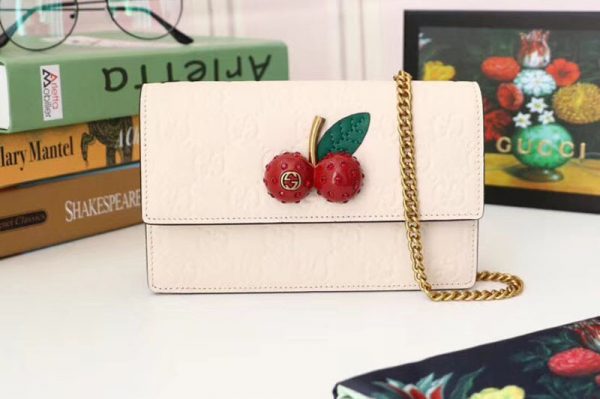 Replica Gucci 481291 Signature mini bag with cherries Beigle Leather