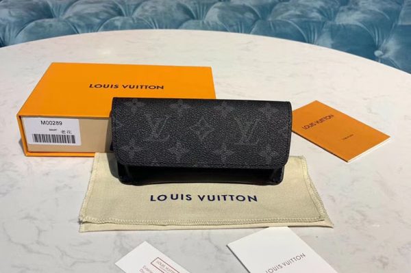 Replica Louis Vuitton GI0372 LV Woody Glasses Case Monogram Eclipse Canvas