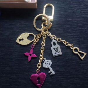 Replica Louis Vuitton M67438 LV Love Lock Heart and Keys Chain Bag Charm and Key Holder