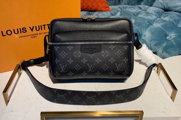 Replica Louis Vuitton M30233 LV Outdoor Messenger Bags Black Monogram canvas and Taiga Leather