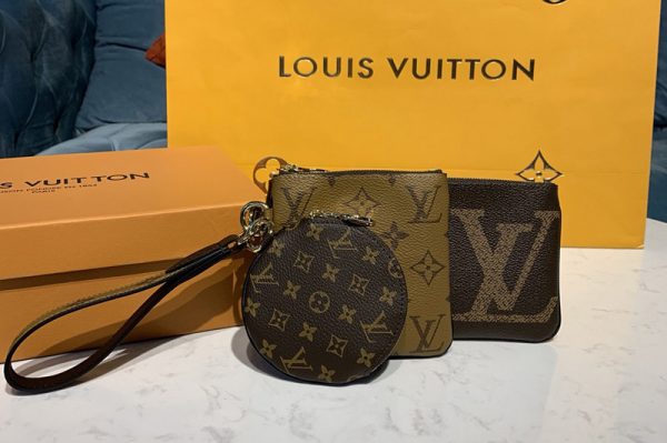 Replica Louis Vuitton M68756 Trio Pouch in Monogram canvas