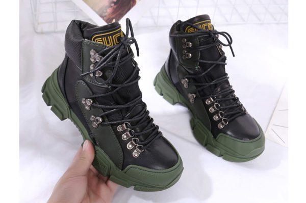 Replica Mens/Womens Gucci Flashtrek sneaker Green and Black Leather