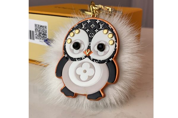 Replica Louis Vuitton M69007 LV Penguin Fur bag charm and key holder