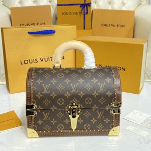 Replica Louis Vuitton M20210 LV Cotteville Hard suitcase in Monogram canvas