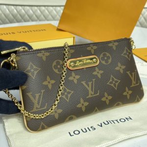 Replica Louis Vuitton M60094 LV Pochette Milla MM Bag in Monogram Canvas