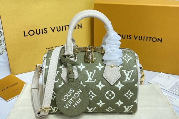 Replica Louis Vuitton M46118 LV Speedy Bandoulière 20 handbag in Monogram Empreinte leather