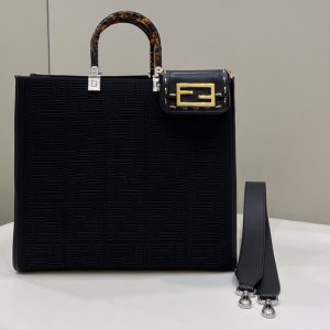 Replica Fendi 8BH386 Medium Sunshine Shopper bag in Black FF fabric