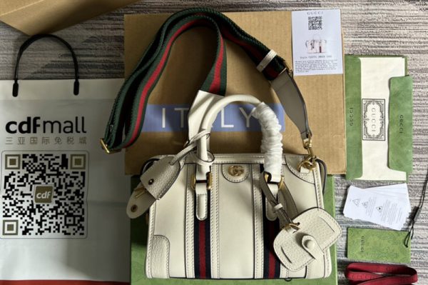 Replica Gucci 715771 Bauletto Mini top handle bag in White Leather