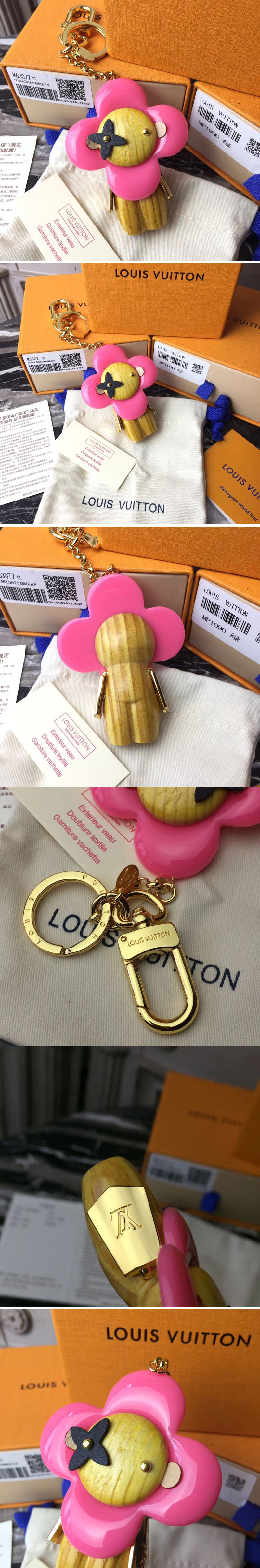 Replica Louis Vuitton M67298 LV Vivienne Bag Charm And Key Holder Pink