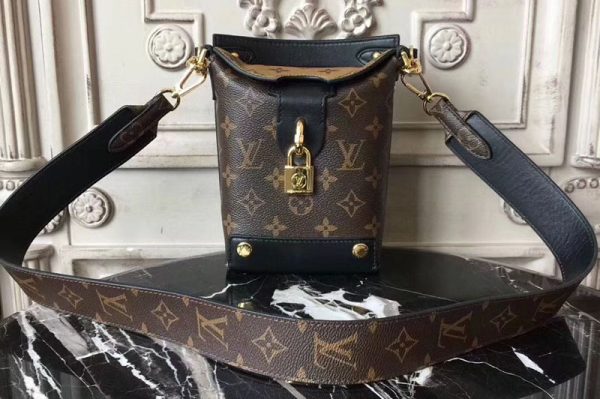 Replica Louis Vuitton M43518 Bento Box BB Monogram Canvas Bags