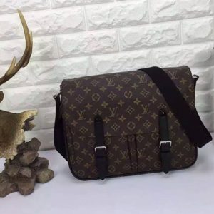 Replica Louis Vuitton M41643 Monogram Macassar Christopher Messenger Bags