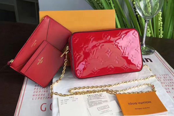 Replica Louis Vuitton M64058 Monogram Vernis Camera Bags Red