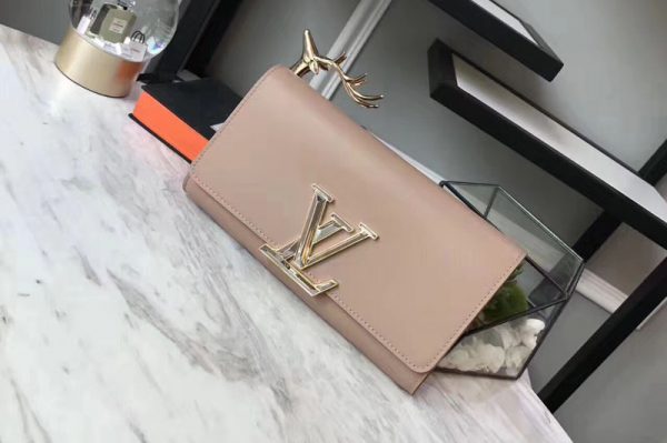 Replica Louis Vuitton M42036 Smooth Calfskin Louise Clutch Pink