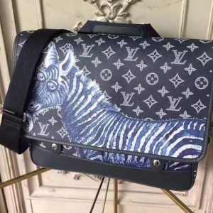 Replica Louis Vuitton M43293 Monogram Savane Canvas Messenger Zebra GM Bags