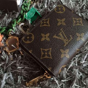 Replica Louis Vuitton M60067 Zippy Coin Purse Monogram Canvas