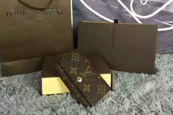 Replica Louis Vuitton M62630 Monogram Canvas 6 Key Holder