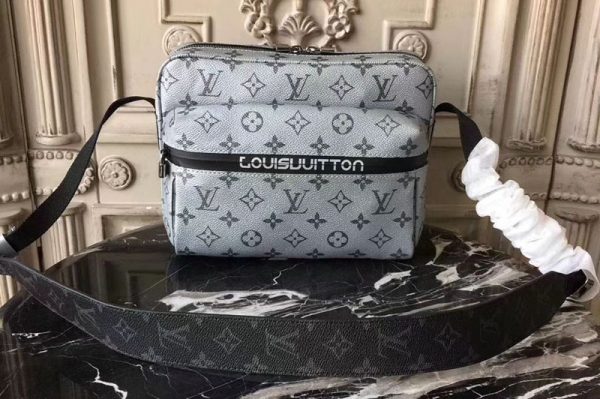 Replica Louis Vuitton M43843 Messenger PM Monogram Bags Silver