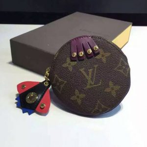 Replica Louis Vuitton M61365 Monogram Canvas Round Coin Purse Totem