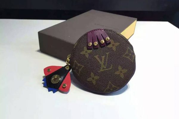 Replica Louis Vuitton M61365 Monogram Canvas Round Coin Purse Totem