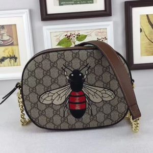 Replica Gucci 409535 Bee GG Supreme Mini Chain Bags