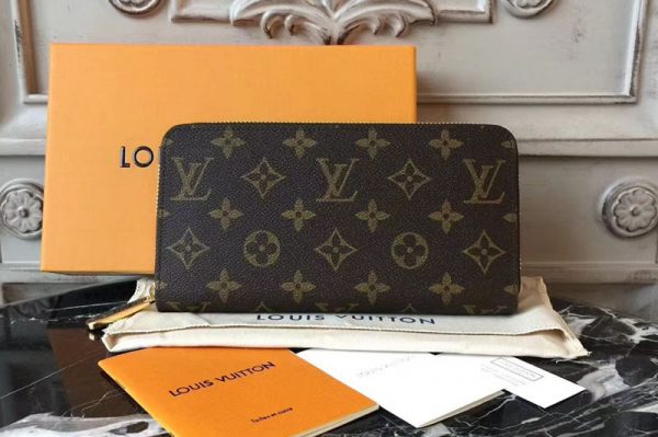 Replica Louis Vuitton M41895 Monogram Canvas Zippy Wallet Fuchsia