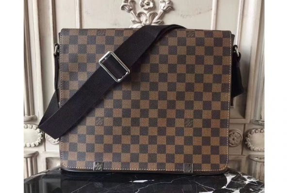 Replica Louis Vuitton N41032 District MM Damier Ebene Canvas Bags