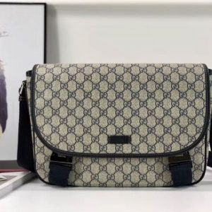 Replica Gucci 201732 GG Supreme Canvas Medium Messenger Bag Black