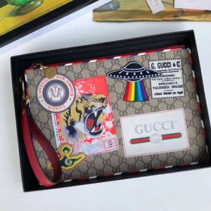 Replica Gucci 496346 Night Courrier GG Supreme pouch Brown