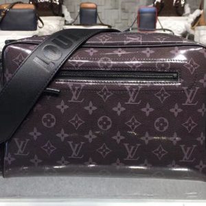 Replica Louis Vuitton M43884 LV Monogram Canvas Camera Bags Black