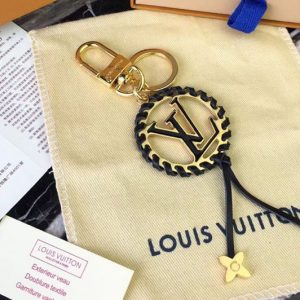 Replica Louis Vuitton M63081 LV Very Bag Charm and Key Holder Black