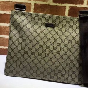 Replica Gucci 201446 GG Supreme Canvas messenger Bags Brown