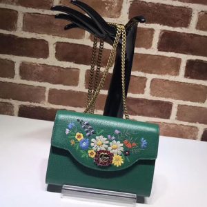 Replica Gucci GG Marmont matelasse mini bag 499314 green