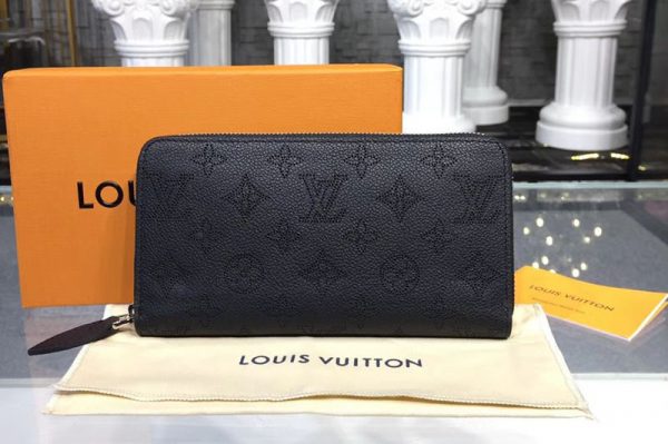 Replica Louis Vuitton M61867 LV Mahina Leahter Zippy Wallet Black