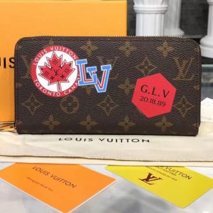 Replica Louis Vuitton M60017 LV Zippy Wallet MY LV World Tour Monogram Canvas Wallet