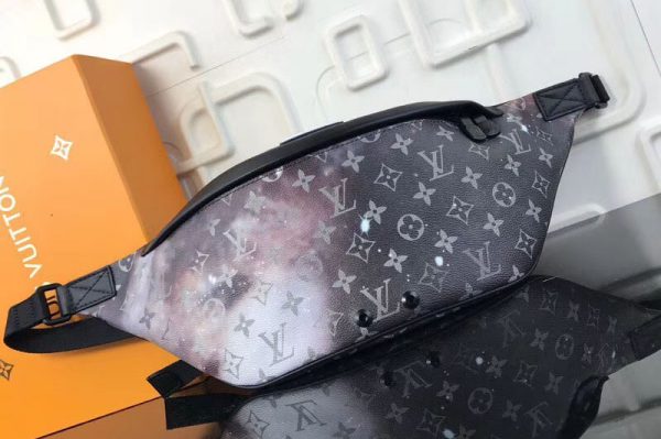 Replica Louis Vuitton M44444 LV Monogram Galaxy Canvas Discovery Bumbag