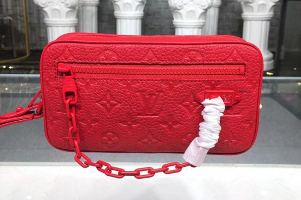 Replica Louis Vuitton M44458 LV Monogram Vernis Clutch Red