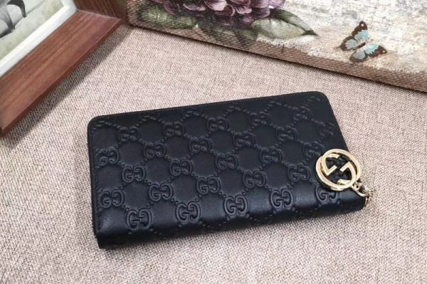 Replica Gucci 409342 Icon Gucci Signature wallet Black