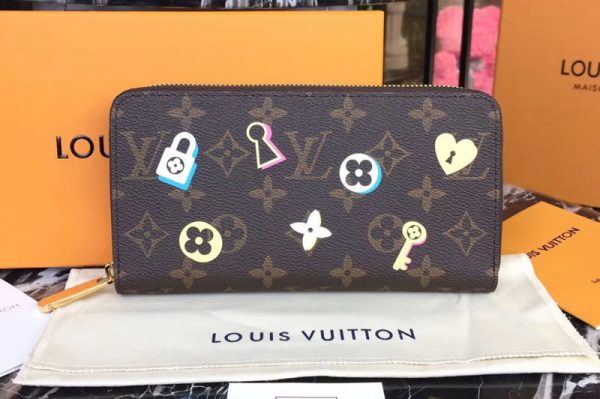 Replica Louis Vuitton M60017 My LV World Tour Monogram Canvas Zippy Wallet