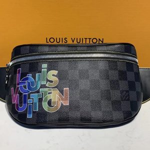 Replica Louis Vuitton N44336 LV Discovery bumbag Damier Graphite Canvas With Print