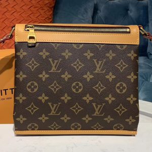 Replica Louis Vuitton M44879 LV Saumur Messenger PM bag Monogram canvas and natural leather