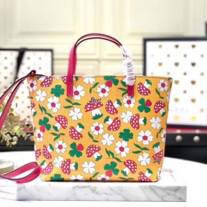 Replica Gucci ‎585933 Children's tote with mushrooms print and strap Yellow Supreme canvas