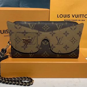 Replica Louis Vuitton M68796 LV Zippy Wallet Shades Monogram and Monogram Reverse coated canvas