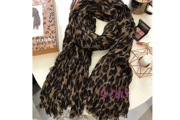 Replica Louis Vuitton M72215 LV Leopard Stole Scarf Cashmere And Silk