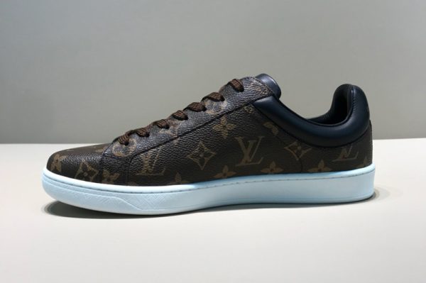 Replica Men Louis Vuitton 1A4PAB LV Luxembourg Sneaker in Monogram Canvas